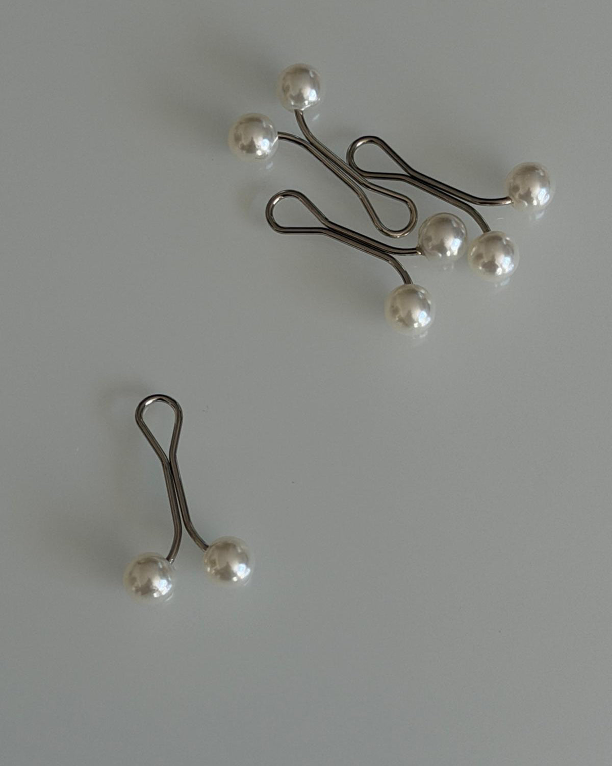 NFH Essentials – Pearl Hijab Pins (Set of 5)